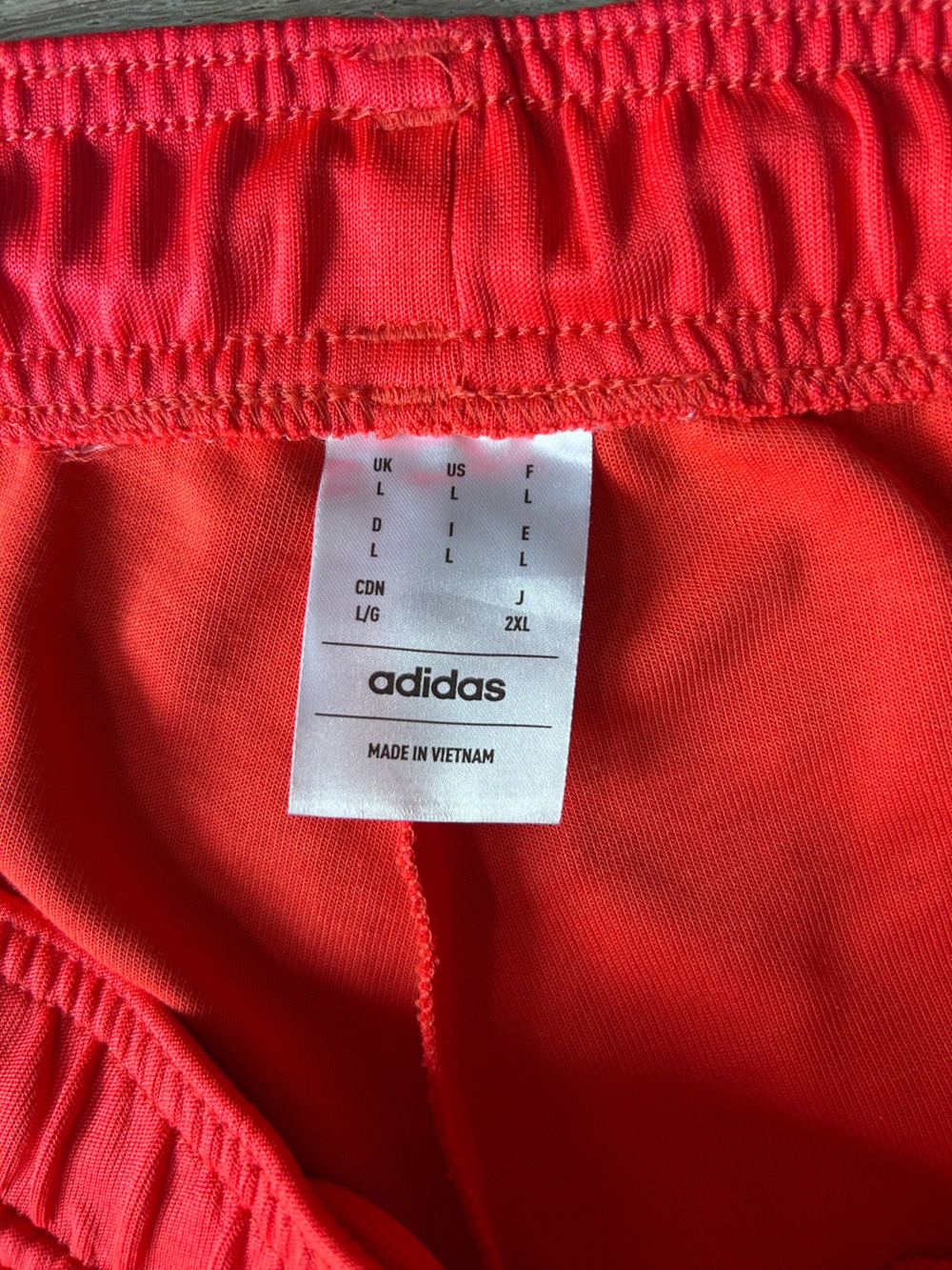 Mens Adidas Red Track Pants with Signature 3-Stripes size L - Picture 7 of 8